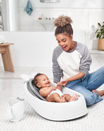 Moby Smart Sling 3 Stage Bath - White
