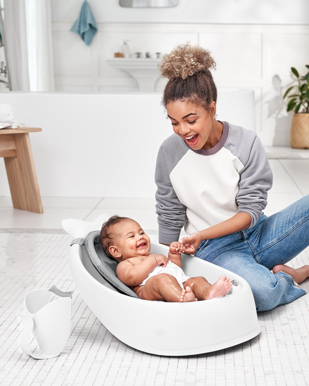Moby Waterfall Bath Rinser - White