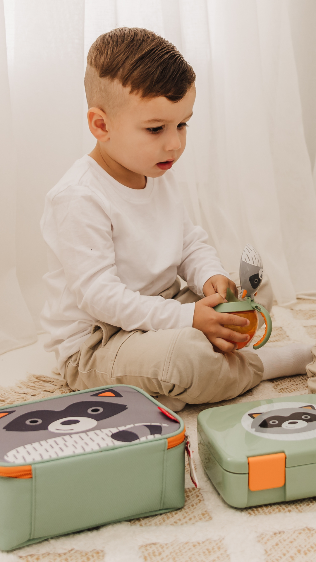 Rudy Raccoon Zoo Snack Cup