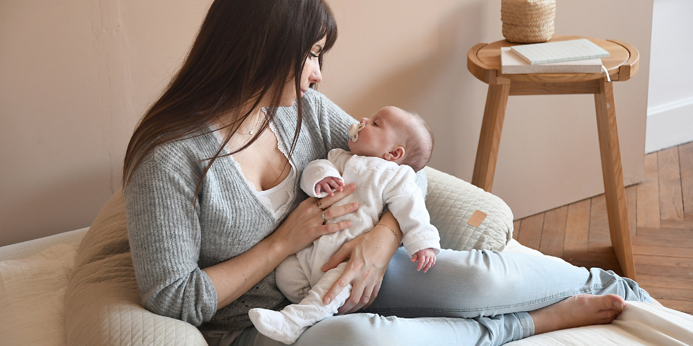 The Benefits of using the Beaba Big Flopsy Nursing Pillow: A Must-Have for New Mums